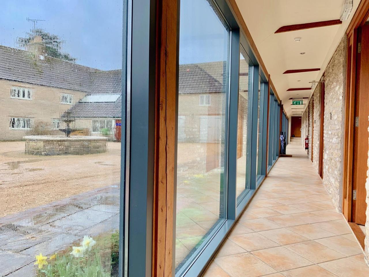 The Lighthouse Hotel Frome Exterior foto